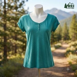 REI Activewear Shirt